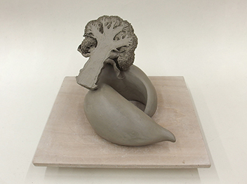 立体構成「有機形態、ブロッコリー」をモチーフに構成