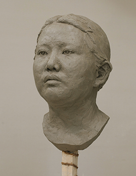 塑造　「友人首像」／水粘土／現役生作品